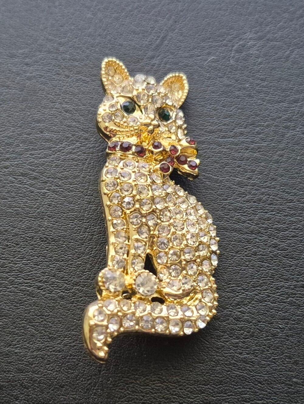 Vintage Monet Signed Rhinestone Pave Cat Brooch / Pin 2.5"